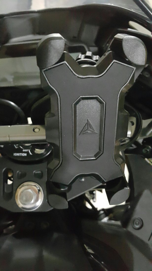 Cellphone Holder with USB port felxtremeblog.data.blog