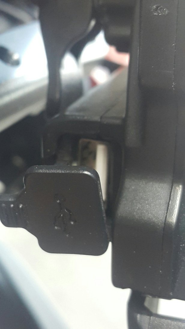 USB Port felxtremeblog.data.blog